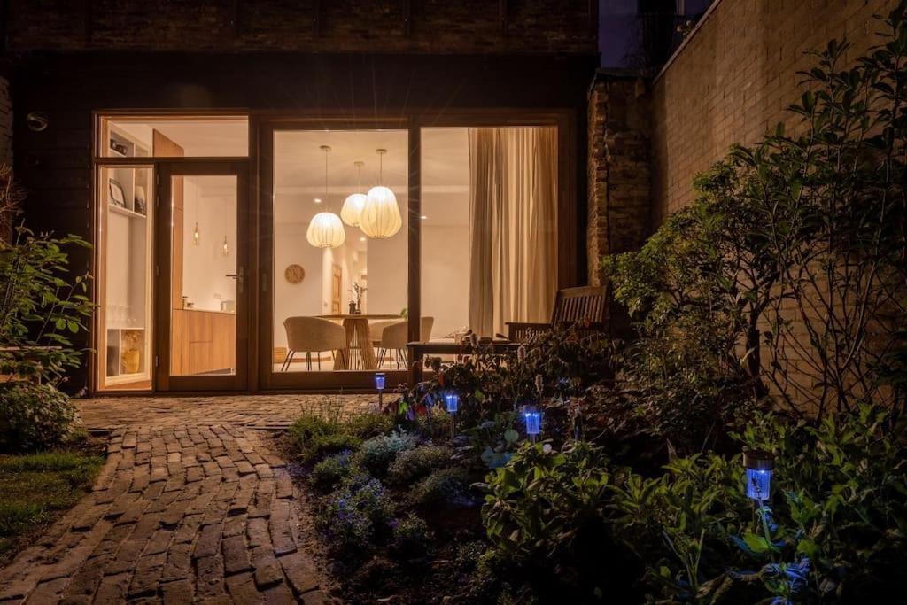 Appartement Met Tuin In Haarlem Centrum Bagian luar foto
